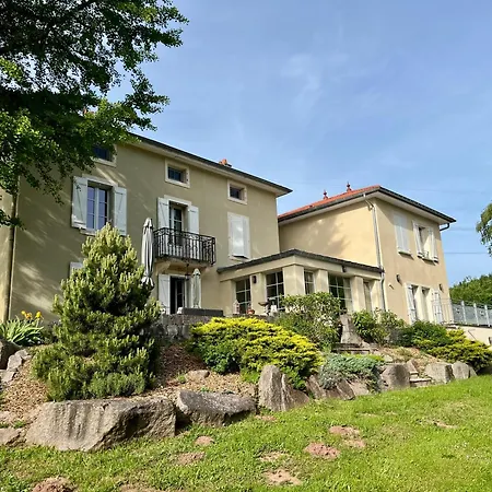 Domaine De La Breme Nocleg ze śniadaniem Bremenil