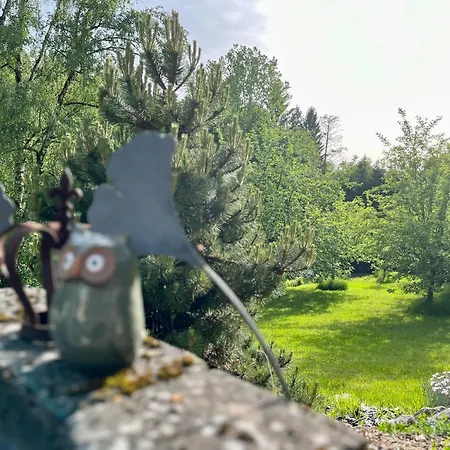 Domaine De La Breme Nocleg ze śniadaniem Bremenil